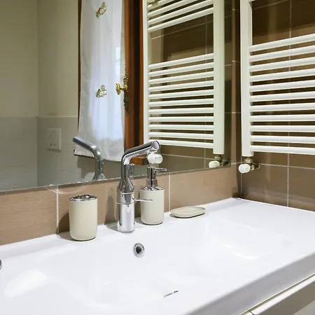 Casa Justa Anastasio 公寓 *